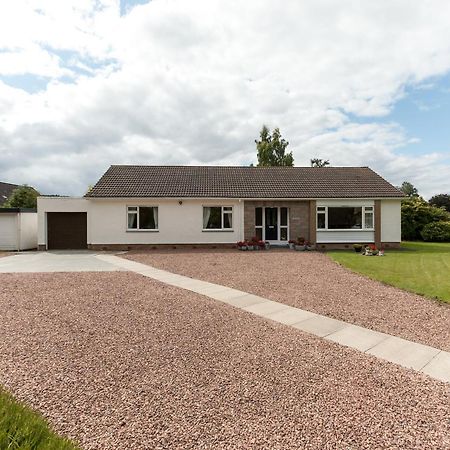 Sheeoch Villa Comrie Exterior photo